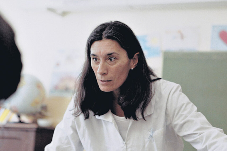 La actriz cordobesa Eva Bianco encarna a la docente patagónica Eugenia Eraso.