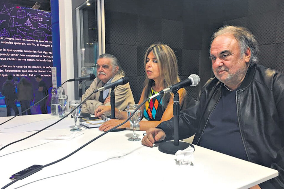 Horacio González y Jorge Alemán, en la charla coordinada por la periodista Nora Veiras.