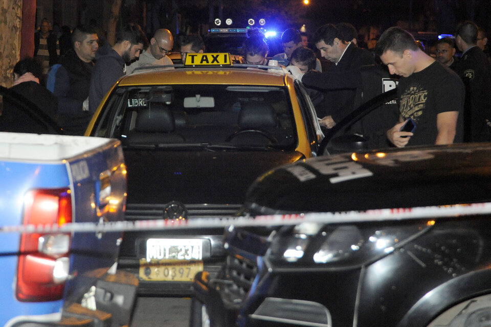 Minutos después del asesinato de Fernando Groia, que fue baleado en Amenábar y Rodríguez. (Fuente: Alberto Gentilcore)