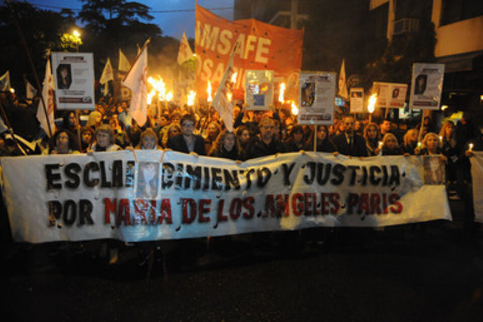 La marcha de antorchas partió desde Tribunales hasta la sede de gobernación. (Fuente: Alberto Gentilcore)