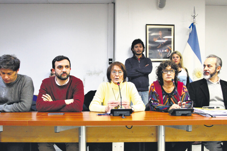 Axel Kicillof, Leonardo Grosso, Alcira Argumedo, Sonia Alesso y Eduardo López. (Fuente: Leandro Teysseire)