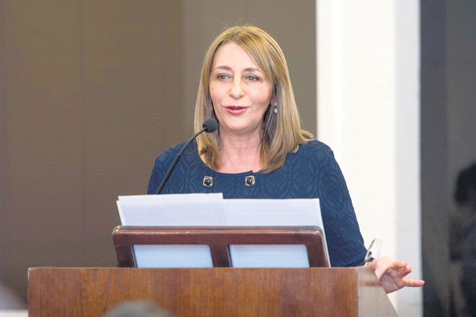 La procuradora general, Alejandra Gils Carbó, aprobó ayer un nuevo reglamento para concursos.