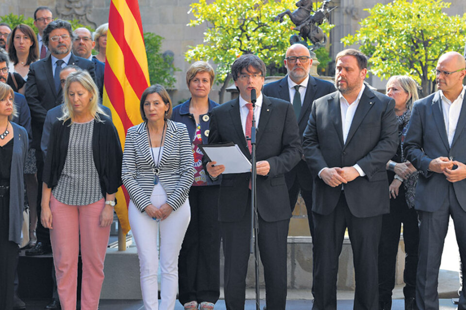 “Siempre presentamos propuestas y todas fueron rechazadas o recortadas”, dijo Puigdemont. (Fuente: AFP)