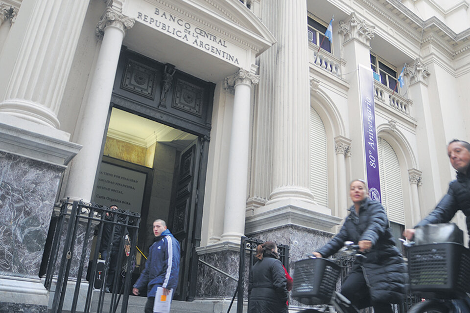 El veloz incremento de la deuda del Banco Central ha debilitado su balance. (Fuente: Guadalupe Lombardo)