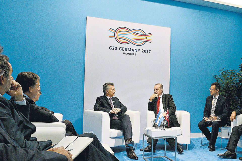Mauricio Macri con el turco Recep Erdogan, uno de los presidentes que sí le hizo lugar en su agenda.