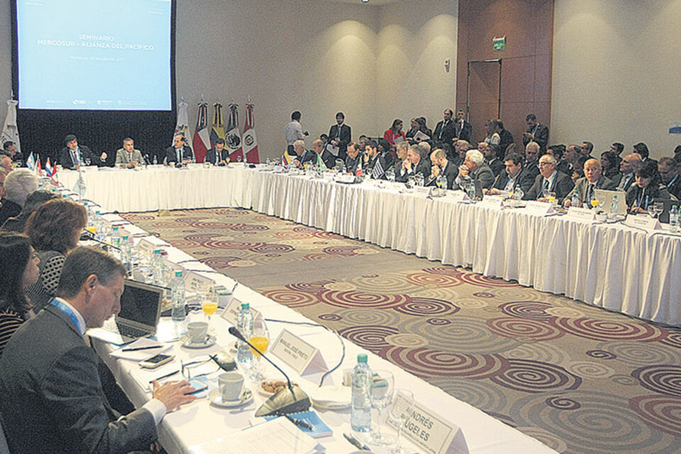 La actividad en Mendoza arrancó ayer con un seminario sobre la integración Mercosur-Alianza del Pacífico. (Fuente: DyN)