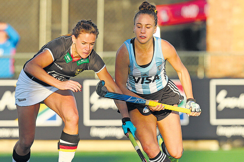 Las chicas jugaron un buen partido pero terminaron perdiendo ante las alemanas.