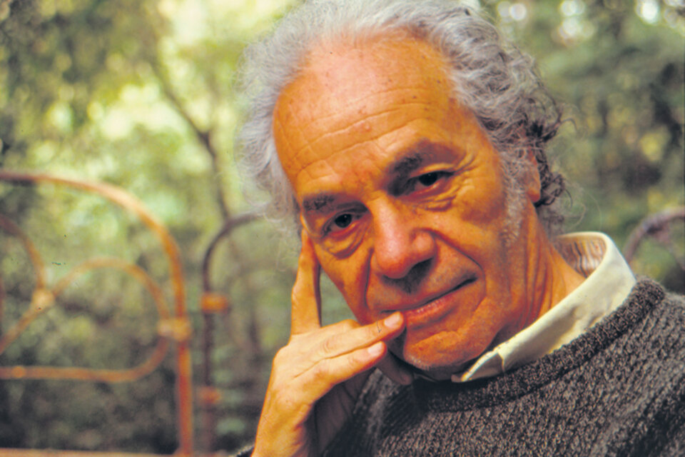 Nicanor Parra, Premio Cervantes 2011, todavía guarda cuadernos con textos inéditos.