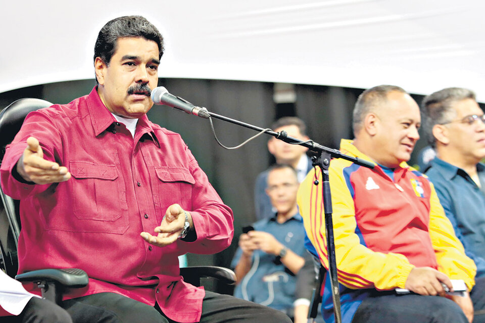 El presidente de Venezuela, Nicolás Maduro, blanco de las críticas macristas en plena campaña electoral. (Fuente: AFP)