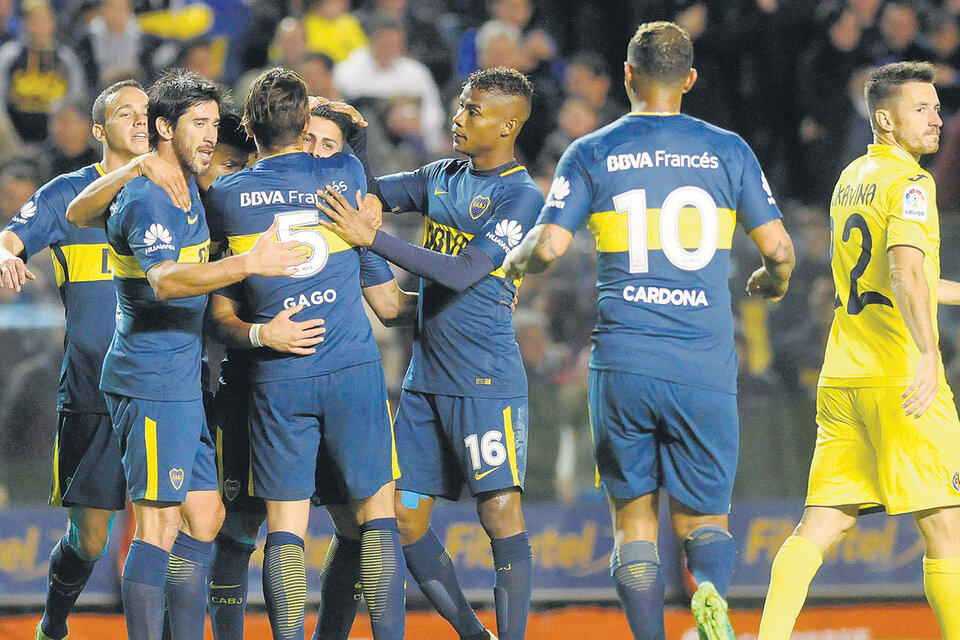 Todo Boca se junta en el festejo del gol marcado por Pavón, el único del encuentro. (Fuente: DyN)