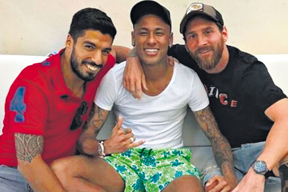 Suárez, Neymar y Messi ayer se juntaron fuera de la cancha.