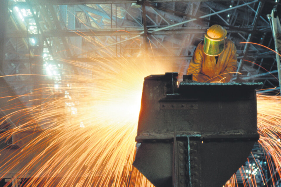 El repunte de la siderurgia explicó la suba del rubro Metálicas Básicas.