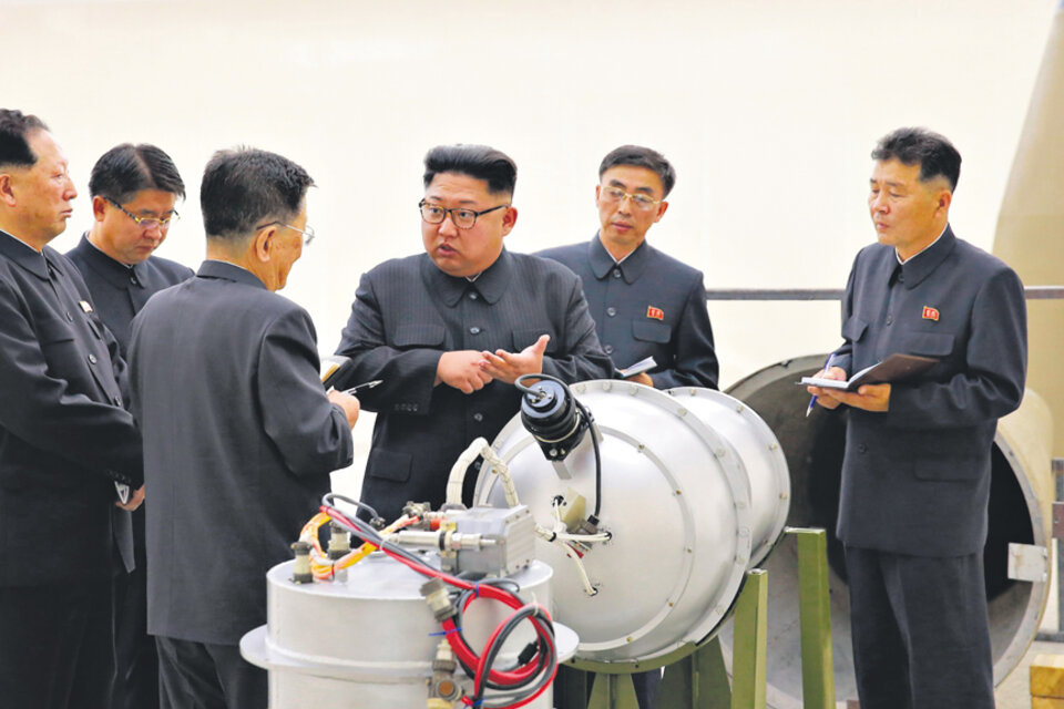 Kim Jong-un había afirmado que su país poseía una bomba de hidrógeno; el test de ayer provocó un sismo.