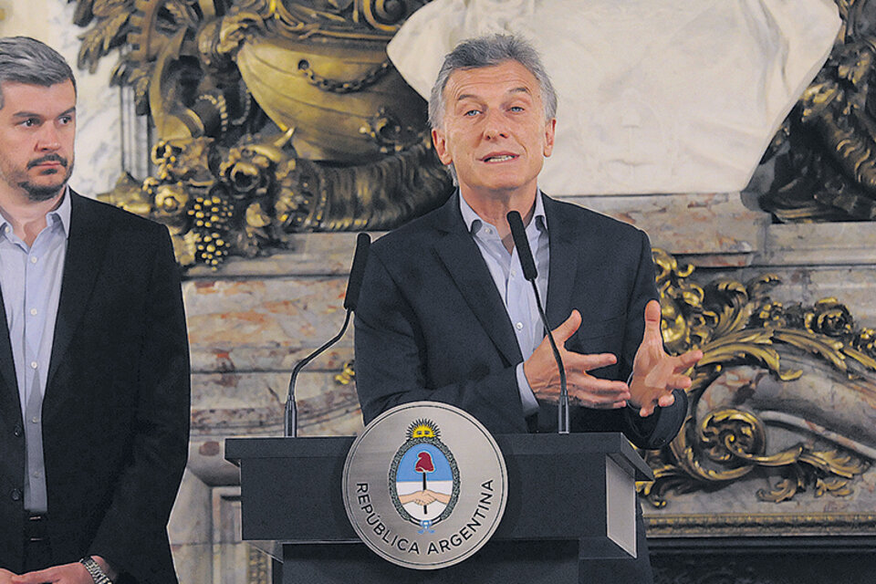 El presidente Mauricio Macri dio una conferencia de prensa en la Casa Rosada junto al jefe de Gabinete, Marcos Peña. (Fuente: Rafael Yohai)