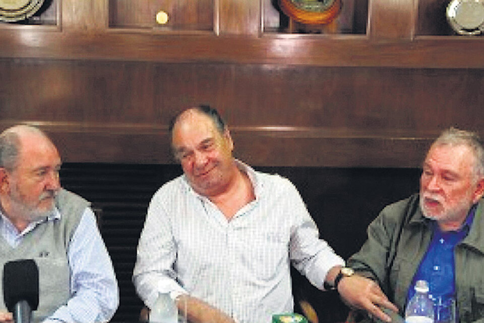 Aldo Tartaglia con el gobernador Carlos Verna y Juan Carlos Pumilla.