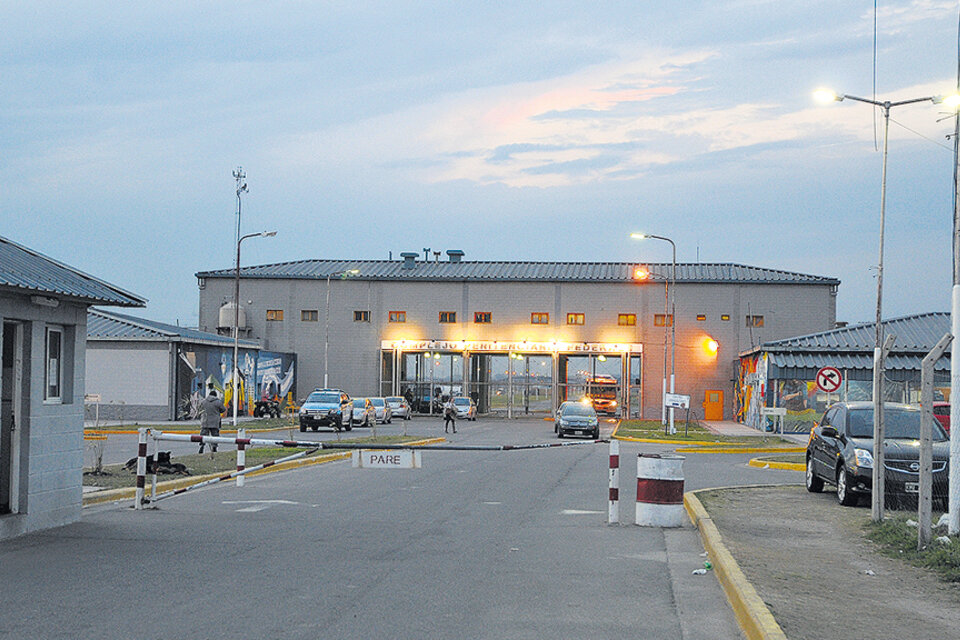 El Complejo Penitenciario Federal I de Ezeiza, otra vez escenario de torturas. (Fuente: Guadalupe Lombardo)