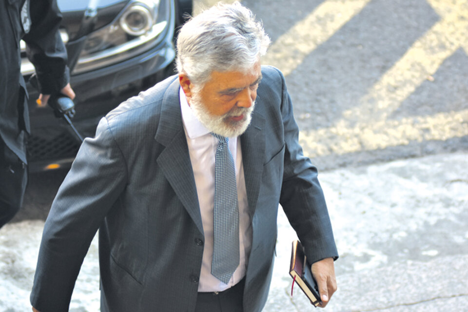 El ex ministro Julio De Vido se encuentra detenido en el penal de Ezeiza desde el miércoles pasado. (Fuente: DyN)