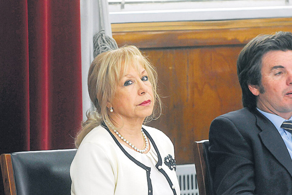 La expulsión de la fiscal Anabel Orozco fue votada por 17 de los 21 miembros del jury. (Fuente: Télam)