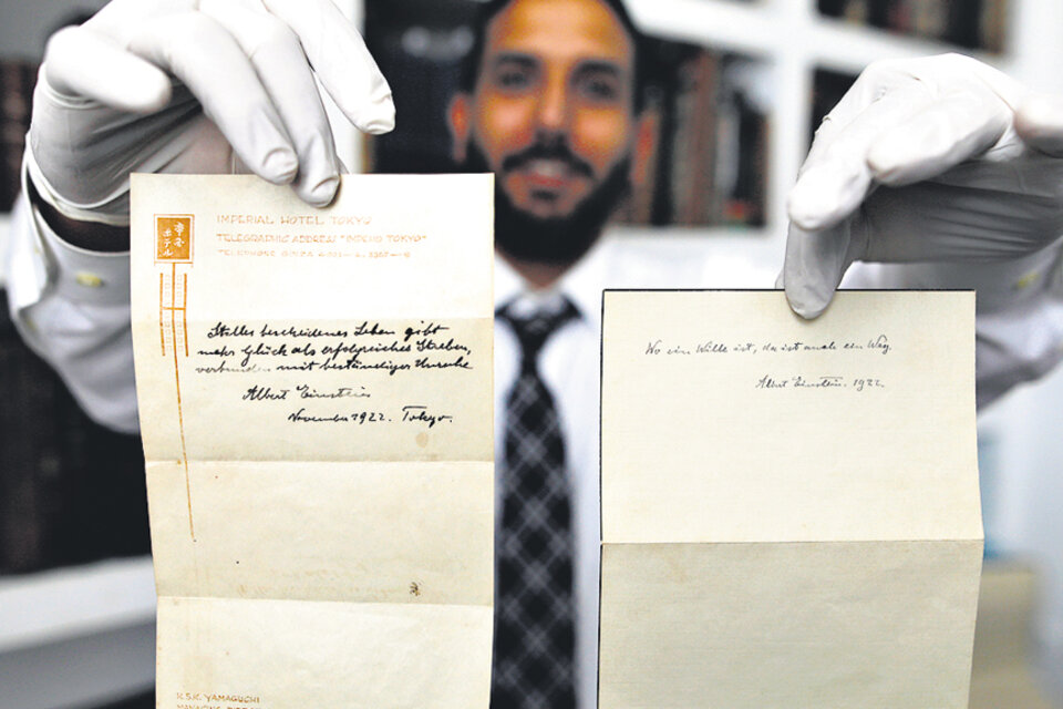 Einstein le dijo al mensajero que esas notas iban a ser más valiosas que una propina. (Fuente: AFP)
