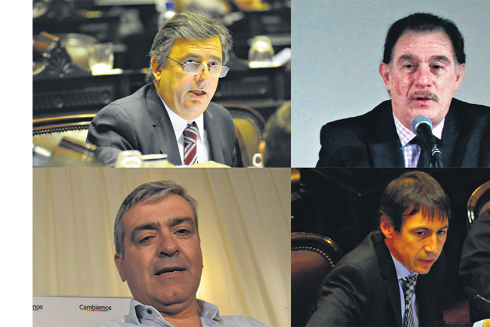 El diputado Negri, el histórico dirigente Storani, el diputado Cano y el senador Naidenoff.