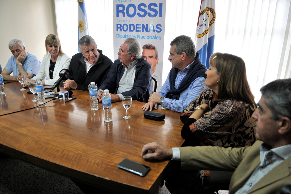 Gioja y Caló participaron de la agenda de campaña de Rossi. (Fuente: Eduardo Seval  )