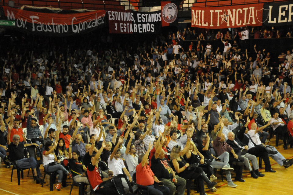 La asamblea será en el estadio cubierto de Newell's. (Fuente: Alberto Gentilcore)