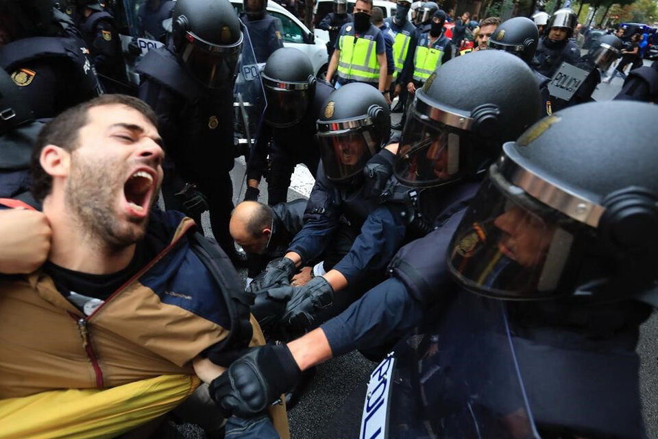 La represión en Catalunya vulneró derechos y garantías.