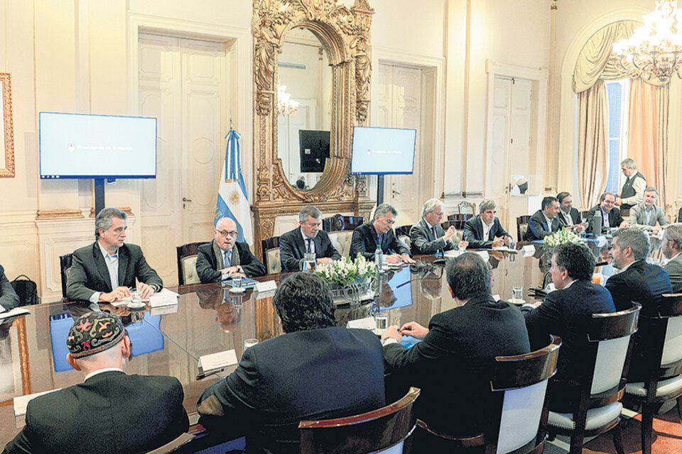 En la reunión de gabinete, Macri respaldó a Bullrich y al accionar de la Prefectura. (Fuente: Télam)