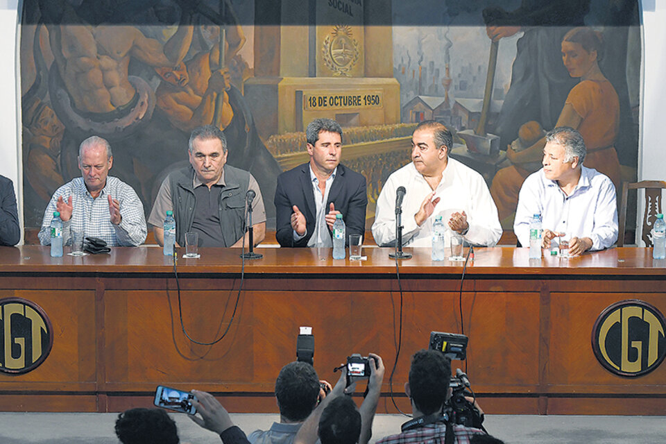 La CGT avaló ayer los acuerdos que firmó el gremio ladrillero con el sanjuanino Sergio Uñac. (Fuente: Télam)