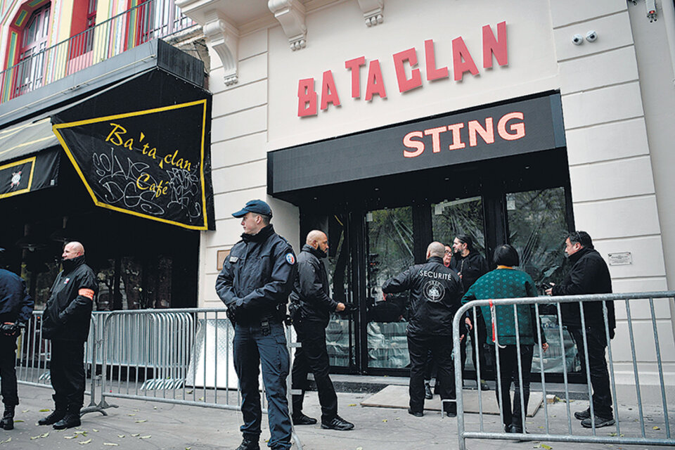 El tercer atentado se concentró en el teatro Le Bataclan; hoy Sting dará allí un concierto homenaje.