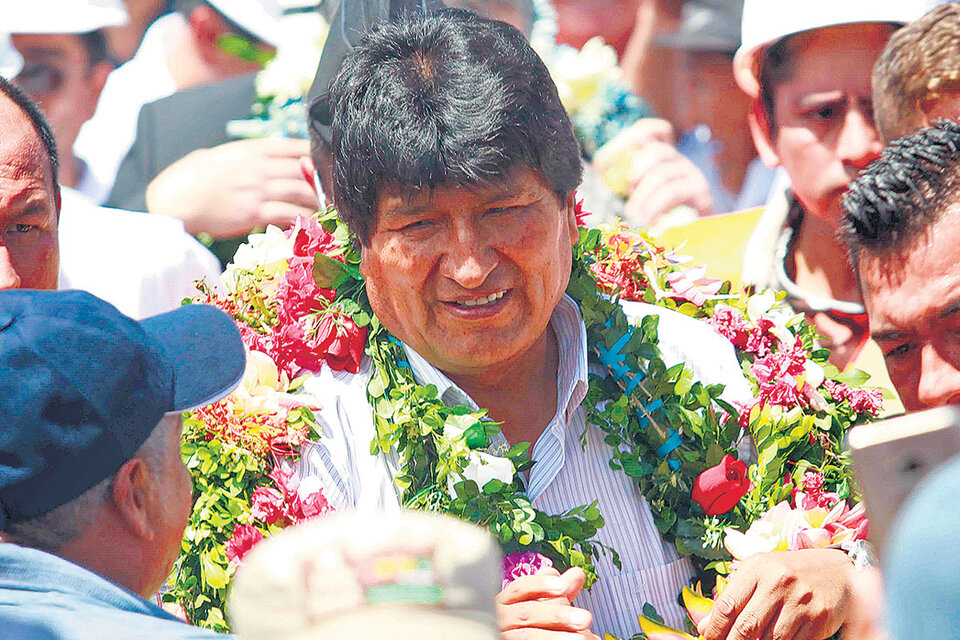 “Hemos cumplido con el mandato del pueblo”, dijo Evo Morales al referirse al fallo. (Fuente: AFP)