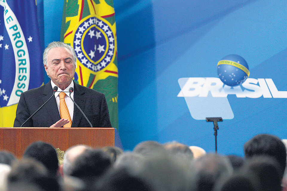 Hay quienes ven en la política enérgetica de Temer la intención de privatizar Petrobras. (Fuente: EFE)