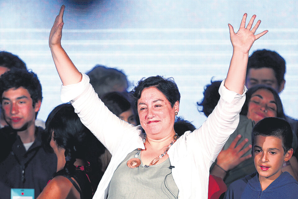 El Frente Amplio liderado por Beatriz Sánchez obtuvo un 20 por ciento pisándole los talones a Guillier. (Fuente: EFE)