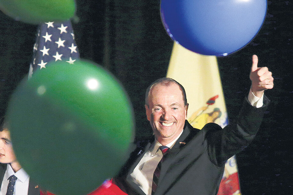 El demócrata Phil Murphy, gobernador electo de Nueva Jersey, festeja su triunfo electoral. (Fuente: AFP)