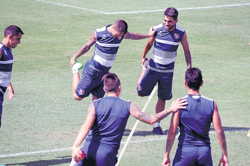 Los jugadores de Independiente se instalaron ayer en Asunción.