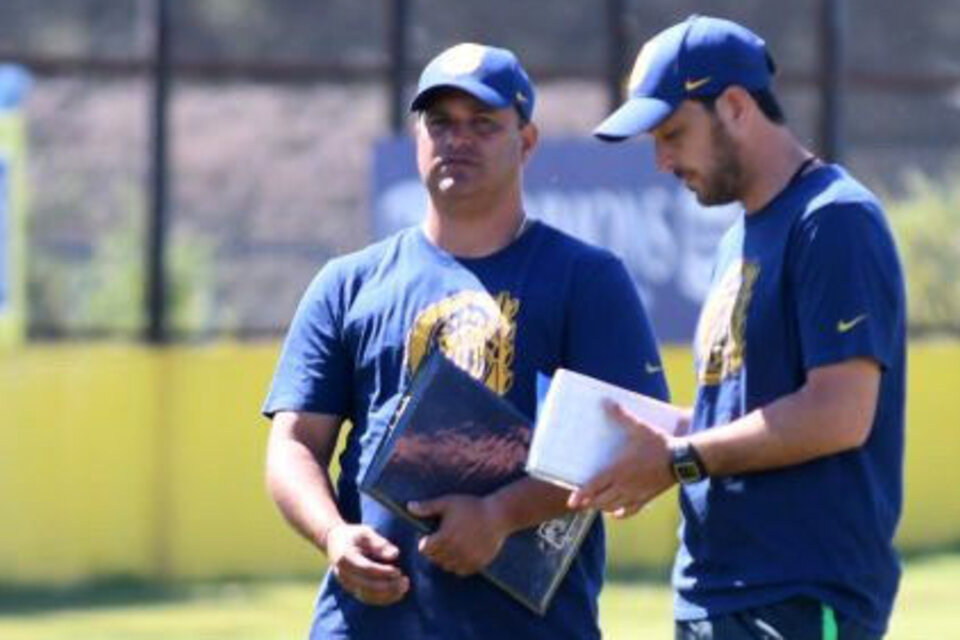 Fernández retoma hoy la dirección técnica de Central.