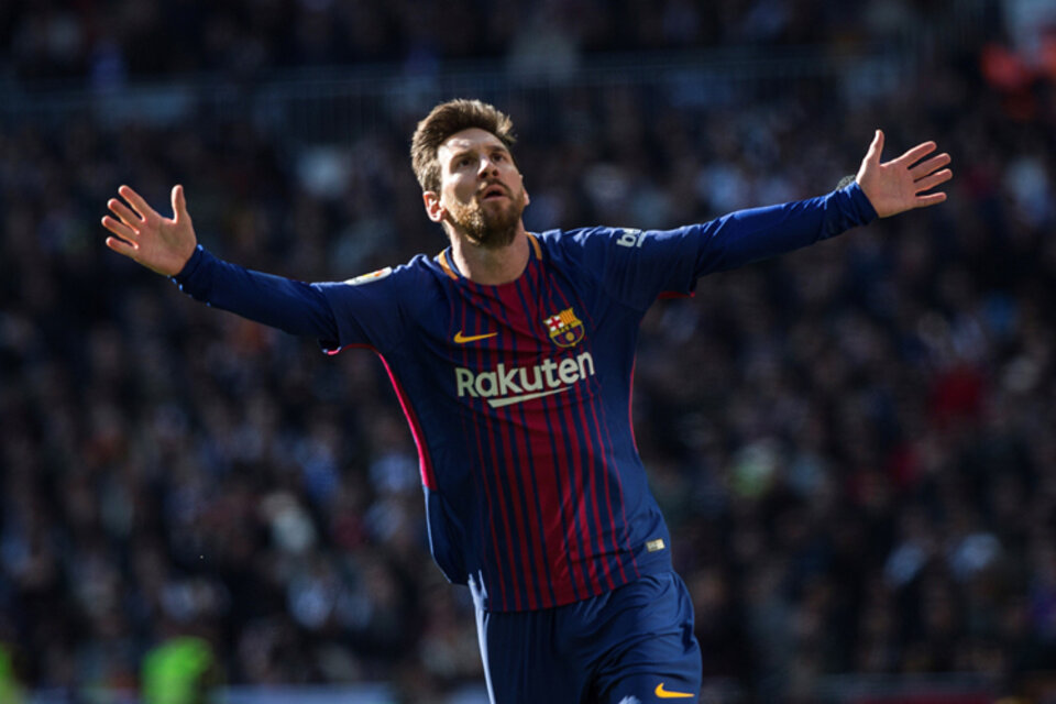 Messi grita su gol de penal, el que certificó la victoria. (Fuente: EFE)