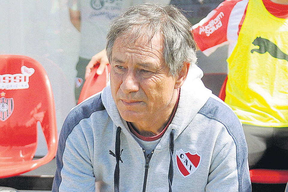 Ariel Holan, DT campeón de la Sudamericana con el Rojo. (Fuente: Julio Martín Mancini)