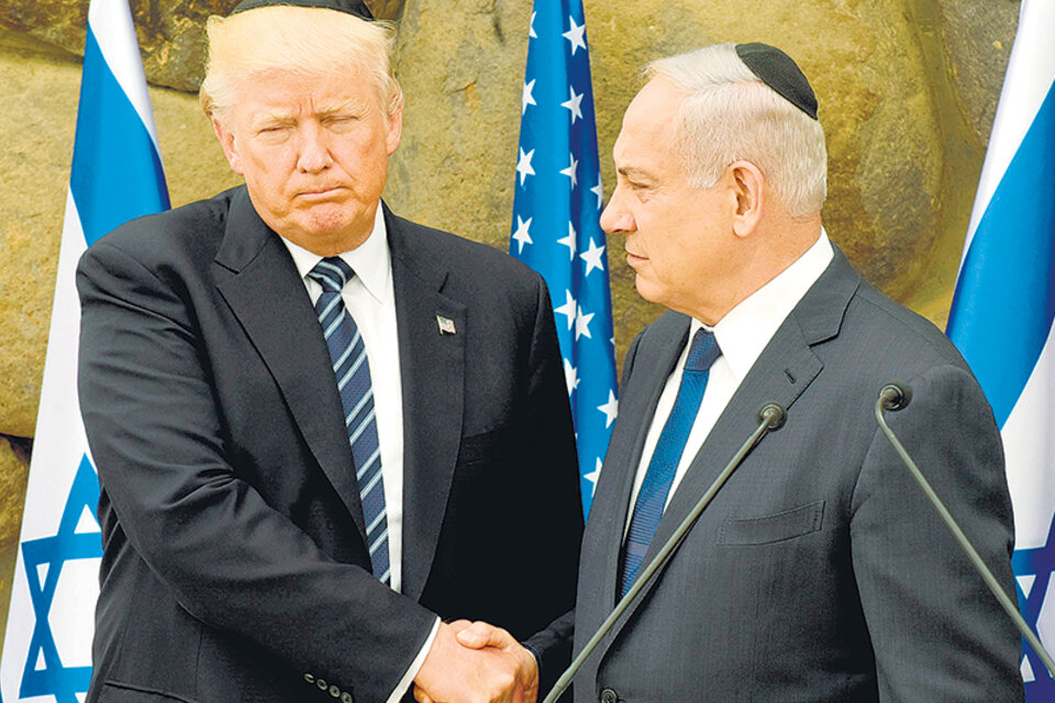 Trump con Netanyahu en mayo pasado, durante la visita al Museo Yad Vashem en Jerusalén. (Fuente: EFE)