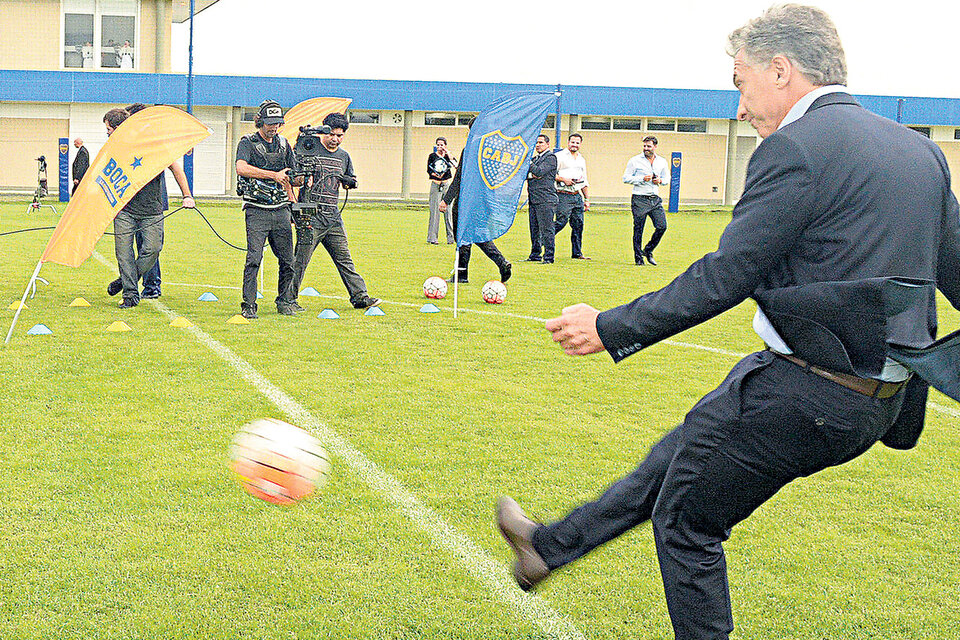 Un fútbol a la medida de Macri