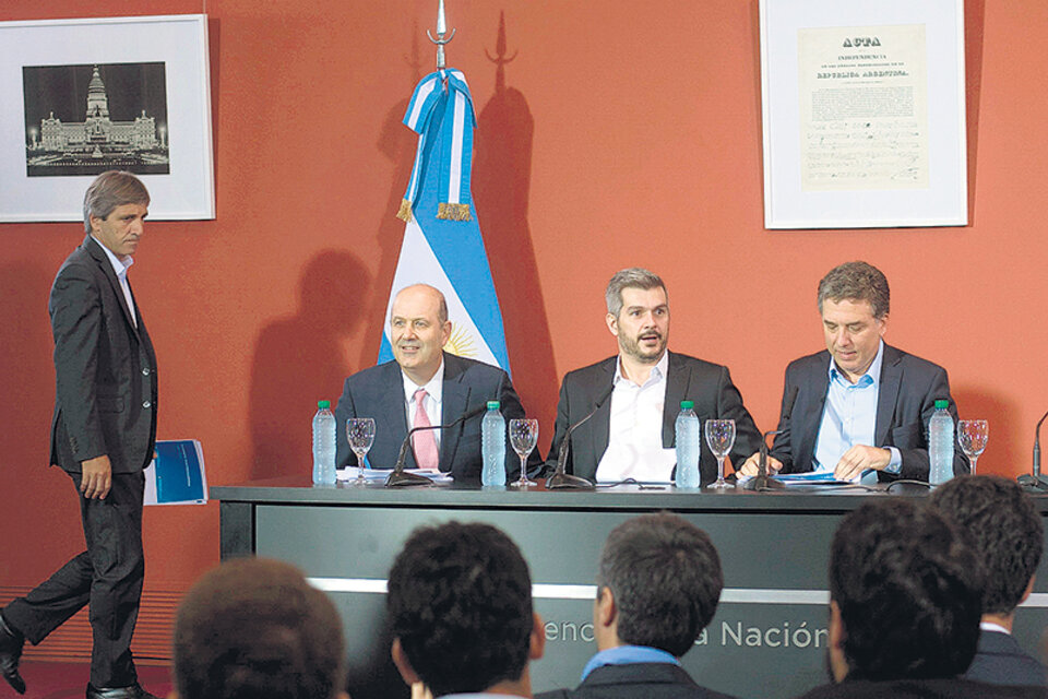 Luis Caputo, Federico Sturzenegger, Marcos Peña y Nicolás Dujovne. (Fuente: Télam)
