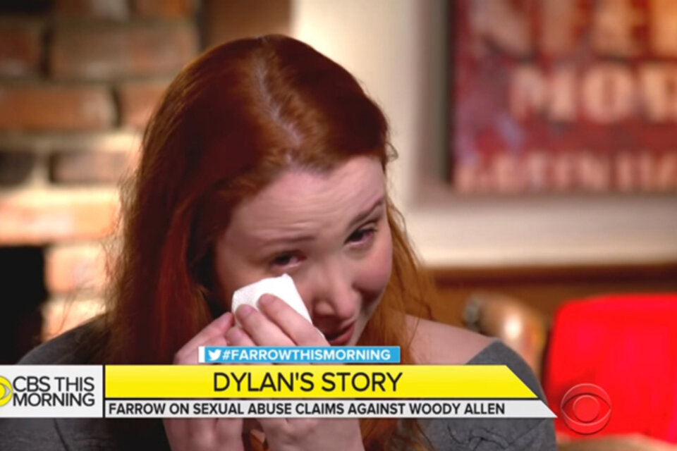 Dylan Farrow lloró en cámara al recordar el abuso que sufrió. (Fuente: Captura de pantalla)