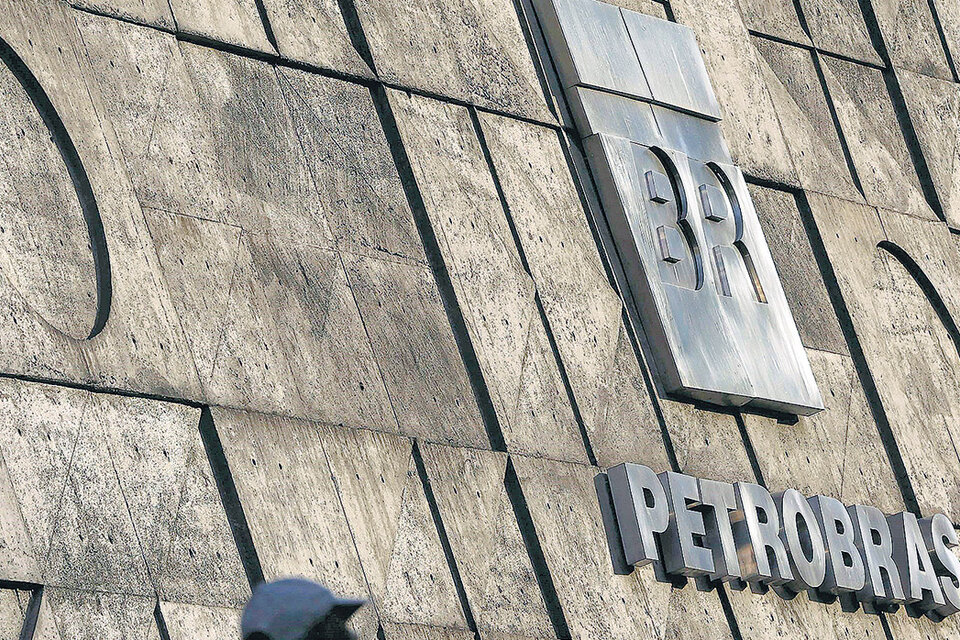 Petrobras informó el pago en un comunicado enviado a la Bolsa de Valores de San Pablo. (Fuente: EFE)