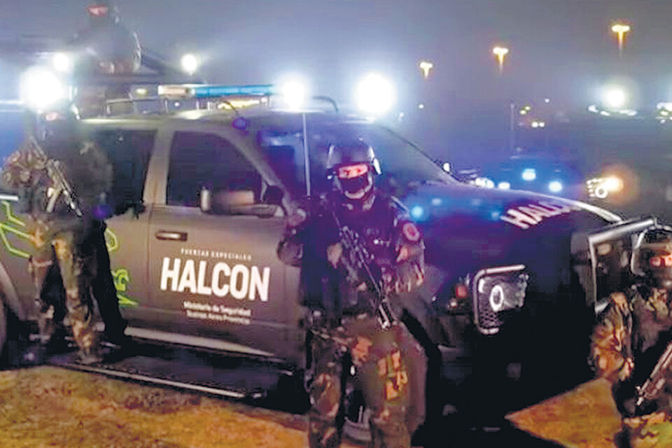 El oficial del Grupo Halcón aseguró que el joven había intentado robarle.
