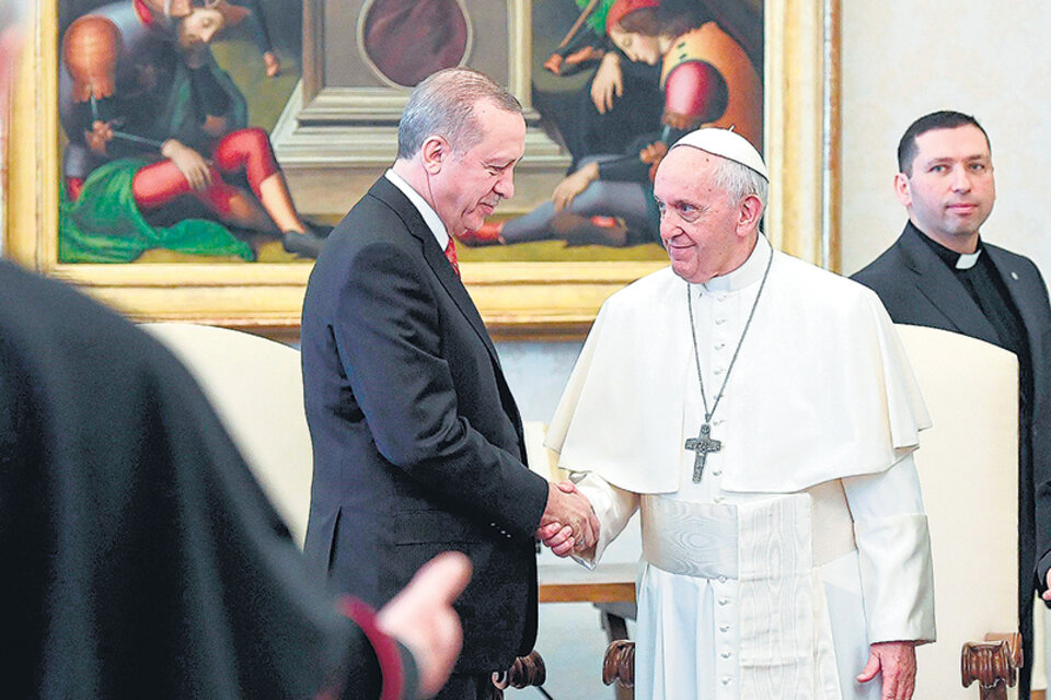 El Papa y Erdogan hablaron de la paz en Medio Oriente, entre otros temas relevantes. (Fuente: EFE)