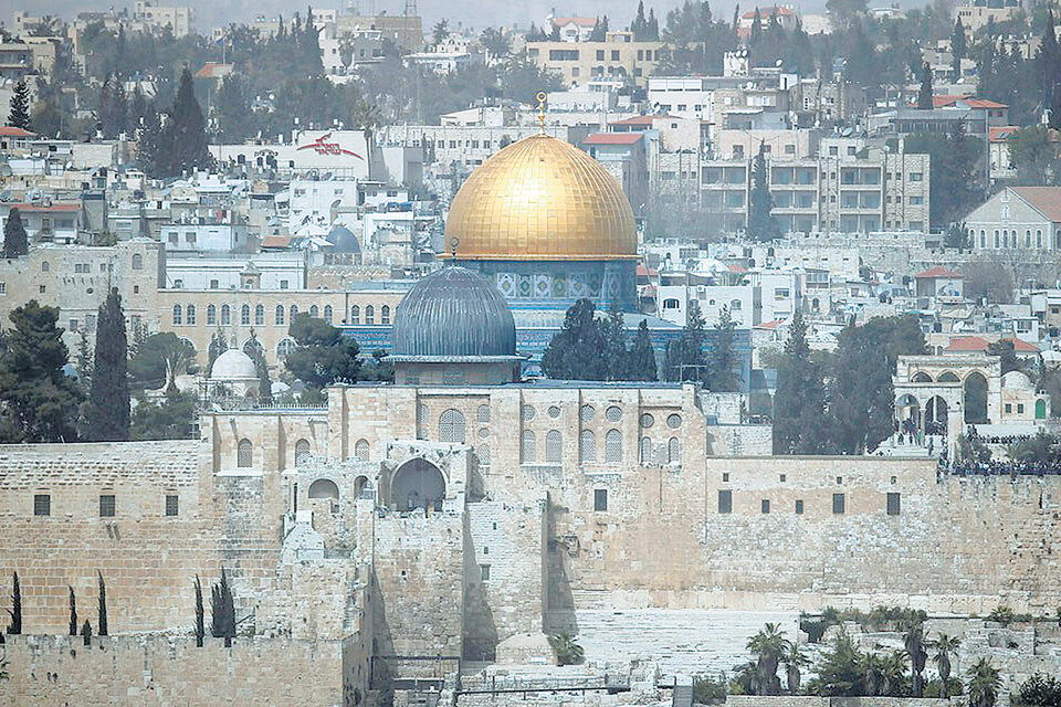 El gobierno de Trump acelera el traspaso de su embajada de Israel a Jerusalén.