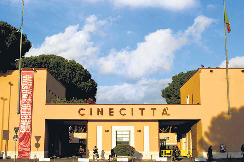Las autoridades italianas describieron el plan como “el comienzo simbólico de un nuevo futuro para Cinecittà”.
