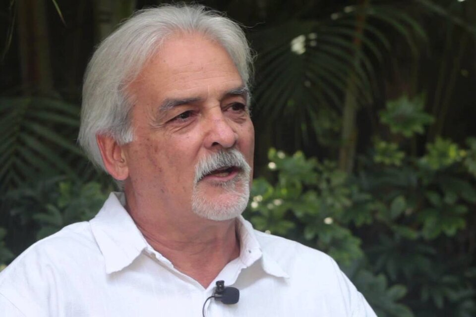 Raúl Cubas es argentino, sobreviviente de la ESMA y cofundador de Provea.
