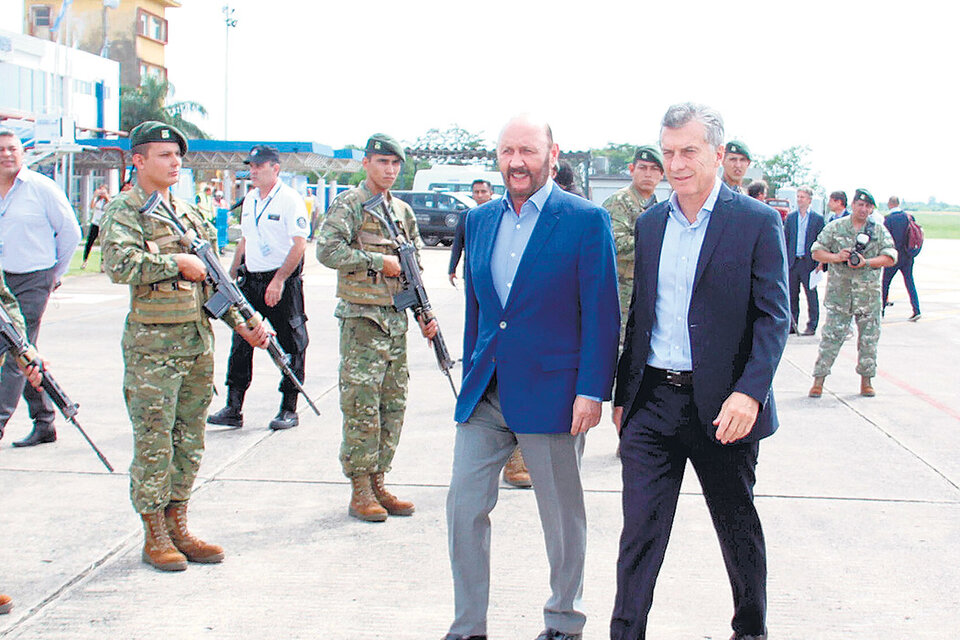 Mauricio Macri en Formosa, junto al gobernador Gildo Insfrán. “En Argentina se regalaba la energía”.