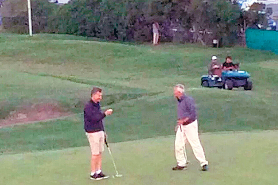 La tarde del Viernes Santo fue utilizada por el presidente Mauricio Macri para jugar al golf en el predio de Playa Grande de Mar del Plata.